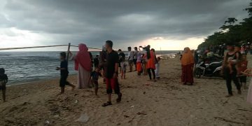 Satu dari Lima Wisatawan Asal Depok Meninggal Dunia Terseret Ombak Pantai Cibuaya Sukabumi