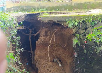 Akibat Longsor Jalan Lingkungan Terputus di Kecamatan Caringin