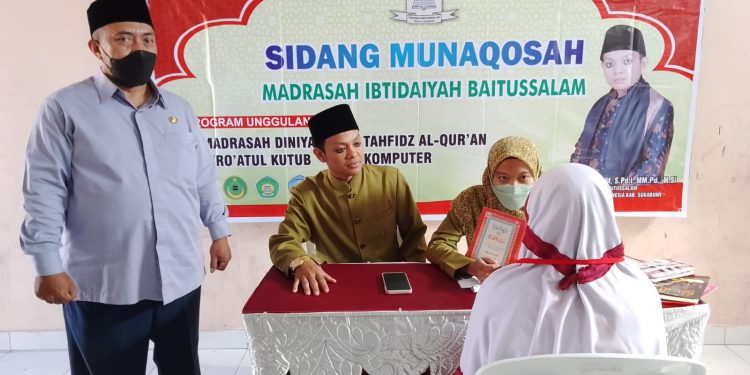 Evaluasi Akhir, MI Baitussalam Akhiri dengan Sidang Munaqosah
