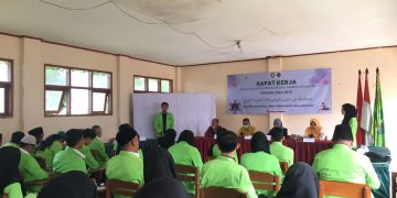 Rapat Kerja SEMA STAI Al Andina Sukabumi Berjalan Lancar