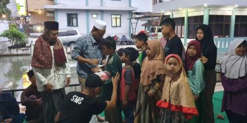 Owner Klinik Altha Medika Santuni Yatim dan Dhuafa di Hari Ulang Tahunnya ke 48