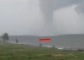 Heboh! Angin Puting Beliung Dipesisir Pantai Loji Sukabumi