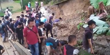 Jalan Menuju Ponpes AL-Amin Nangerang Cicurug Ambrol