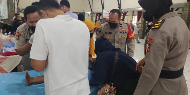 Khitanan Masal Jelang HUT Bhayangkara ke 76