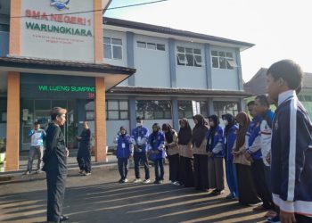 Atlet Karate SMAN 1 Warungkiara Bertandang ke Porda Jabar