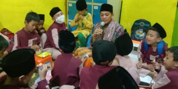 Santri Tahfidz Al-Qur’an Fathiyyah Zahra Abdul Karim Isi Liburan dengan Murojaah Al-Qur’an
