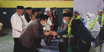 Ratusan Jemaah Haji Kloter 31, Dilepas Sekda di Pusbangdai Cikembang