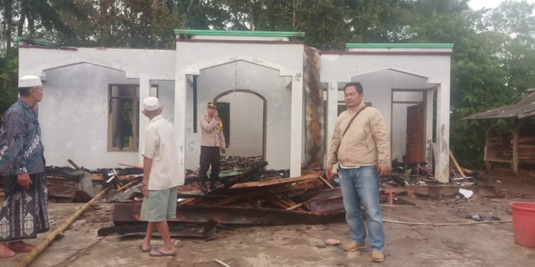Pondok Pesantren di Kecamatan Curugkembar Kebakaran