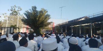 Ratusan Warga Binaan Lapas Warungkiara Gelar Shalat Idul Adha dan Potong Hewan Qurban