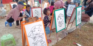 Pasar Malam Lapang Padjajaran Cibadak, Pungunjung Ramaikan Wahana Taman Belajar