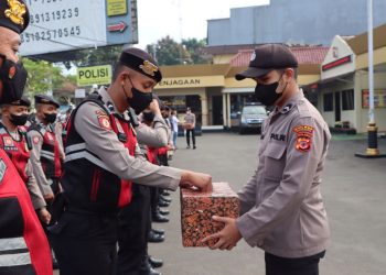 Kamis Sodaqoh Jumat Berbagi Polres Sukabumi Kota