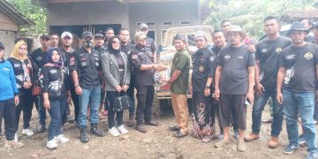 Komunitas B3DIL Salurkan Bantuan Sosial Kemanusiaan Korban Banjir Cikaso Cibitung