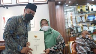 Wali Kota Sukabumi Lepas 18 ASN Masuki Masa Purna Bhakti