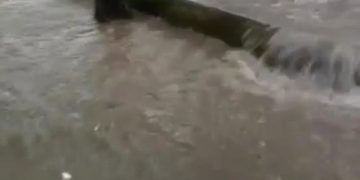 Banjir di Desa Pondokaso Landeuh Parungkuda Rendam 7 Rumah Warga