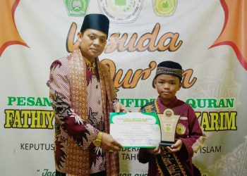 Tahfidz Al-Qur’an Fathiyyah Zahra Abdul Karim Gelar Wisuda Tahfidz Al-Qur’an