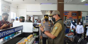 Kapolres Pimpin Pengecekan Peredaran Obat Sirup di Apotek Seusai ada Surat Edaran BPOM