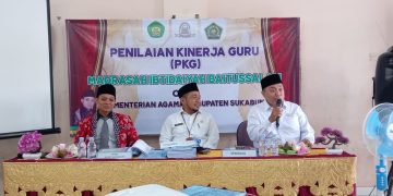 Pengawas Bina Kemenag Kab. Sukabumi Berikan Arahan Terkait PKG dan PKKM di MI Baitussalam