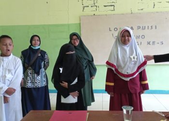 MI Baitussalam Raih Juara 1 Baca Puisi Se Kabupaten/Kota Sukabumi
