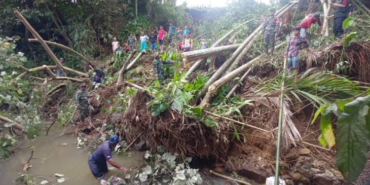 Akibat Bencana TPT Longsor di Cikole Kota Sukabumi