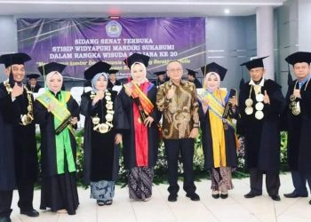 Wapup Hadiri Wisuda Ke 20 STISIP Widyapuri Mandiri Sukabumi