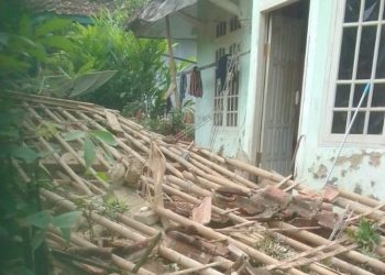 Rumah Warga Ciambar Turut Kena Dampak Gempa Sukabumi