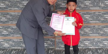 Fikri Haikal Abdul Karim, Siswa Kelas 1 MI Baitussalam Cisaat Raih Prestasi Gemilang