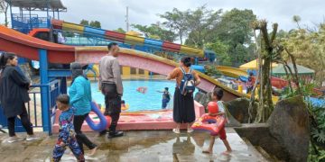 Petugas Gabungan Pantau Kamtibmas Kawasan Wisata di Kecamatan Sukabumi
