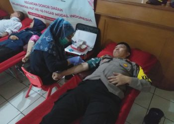 AKP Maulana Arif Turut Donorkan Darah di HUT PMI ke 45 di Kota Sukabumi