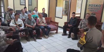 Polsek Cikembar Gelar Jumat Curhat Bersama Masyarakat