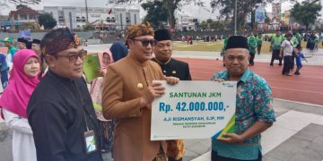 Momentum HAB Ke 77 di Kota Sukabumi, Achmad Fahmi Berikan Santunan JKM