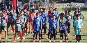 Wabup Iyos Buka Kompetisi Sepak Bola Antar SSB di Cibadak