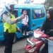 Polisi Berikan Himbauan dan Tegur Pengendara Tak Pakai Helm