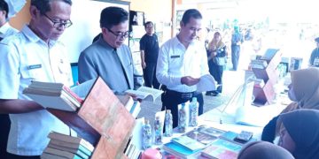 Kadisdik Tinjau Pekan Kreasi Seni dan Karya SMP Negeri 3 Kota Sukabumi