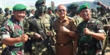 Wabup Dampingi Pangkostrad Pada Penutupan Latihan Standarisasi Prajurit Kostrad Gelombang XIV
