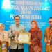 Wali Kota Sukabumi Terima Penghargaan UHC Award 2023 di Jakarta