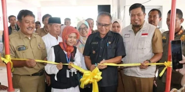 Apresiasi Gebyar Pasar Ramadan di Cibadak, Wabup: Bermanfaat Bagi Pelaku UMKM dan Masyarakat