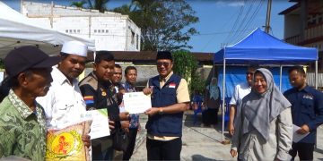 Walikota Sukabumi Berikan Insentif Pemilik LP2B di Lembursitu