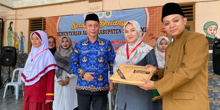 Kepala Kemenag Kab. Sukabumi Buka Secara Resmi UABN-MDTA di MDT Baitussalam