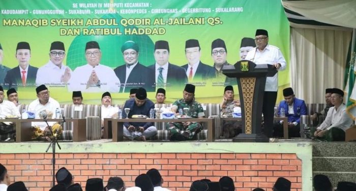 Pelantikan DMI Wilayah IV, Bupati Minta Pengurus Baru Terus Bersinergi dan Maksimalkan Fungsi Masjid