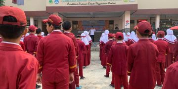 Asesmen Madrasah MI Baitussalam Cisaat Akhiri dengan Sidang Munaqosah