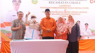 Wali Kota Sukabumi Launching P2RW di Kecamatan Cikole