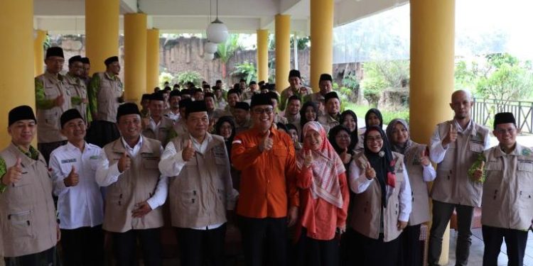 Wali Kota Buka Penyuluhan dan Pembinaan Agama Islam yang Gelar FKPAI