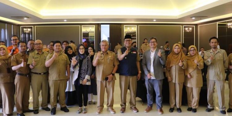 Wali Kota Sukabumi Hadiri FGD Dinas Lingkungan Hidup