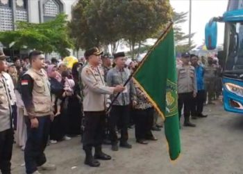 Didampingi Kemenag, Kapolres Lepas Jemaah Haji Kabupaten Sukabumi