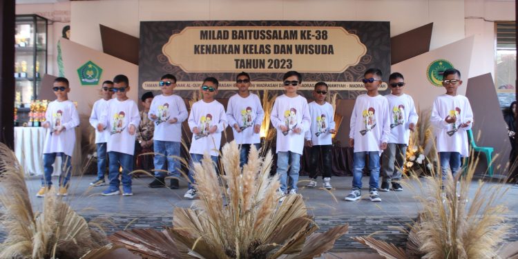 Rangkaian Milad Baitussalam Ke 38 Menampilkan Tarian Siswa PaudQu/TKQ/MI/MD Baitussalam