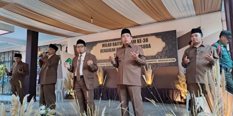 Antusias Warga Ikuti Milad Baitussalam Ke-38