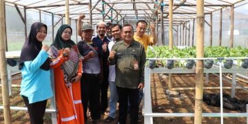 Kelompok Tani Amanah Nanggeleng Ubah Lahan Kosong Jadi Produktif Melalui Hidroponik