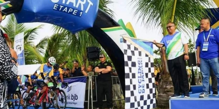 Lepas 145 Peserta Cycling De Jabar, Bupati Marwan: Pengembangan Wisata Ke Level Dunia