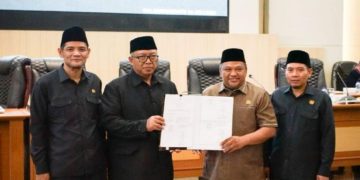 Bupati Sukabumi Sampaikan Pendapat Akhir Atas Dua Raperda
