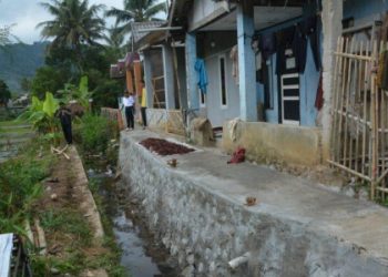 Masyarakat RW 08 Kelurahan Cikundul Gunakan P2RW untuk Mengantisipasi Potensi Bencana Longsor